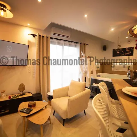 Le Desirella Motel para Casais